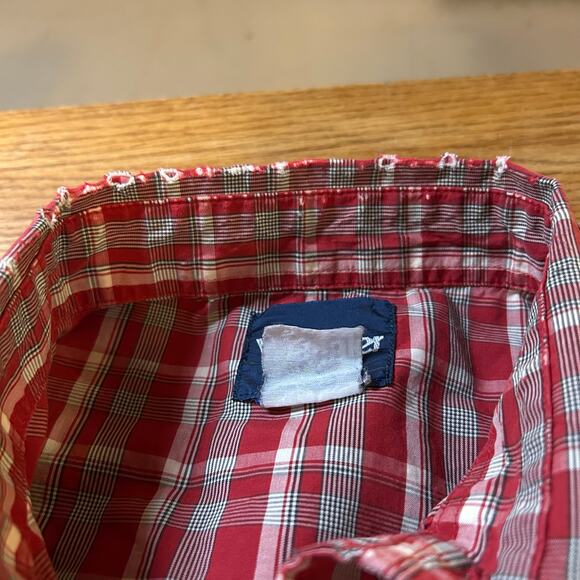 Vintage Wrangler Shirt Size Medium Red Pearl Snap Plaid Western Distressed - Picture 3 of 6